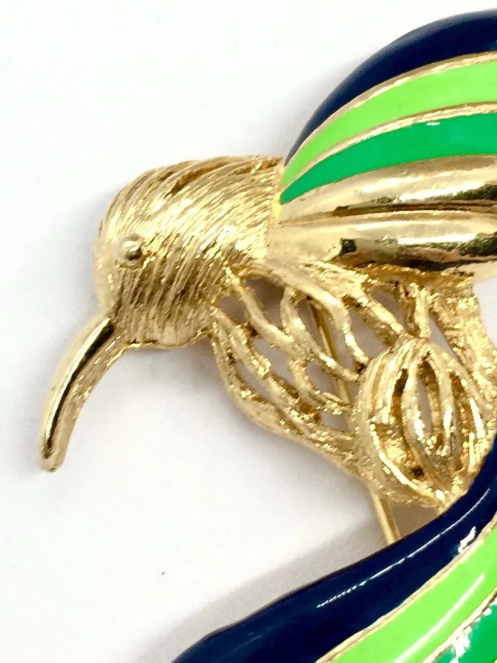 VINTAGE NAPIER BROOCH Hummingbird Bird Blue Green Enamel Gold Tone Figural
